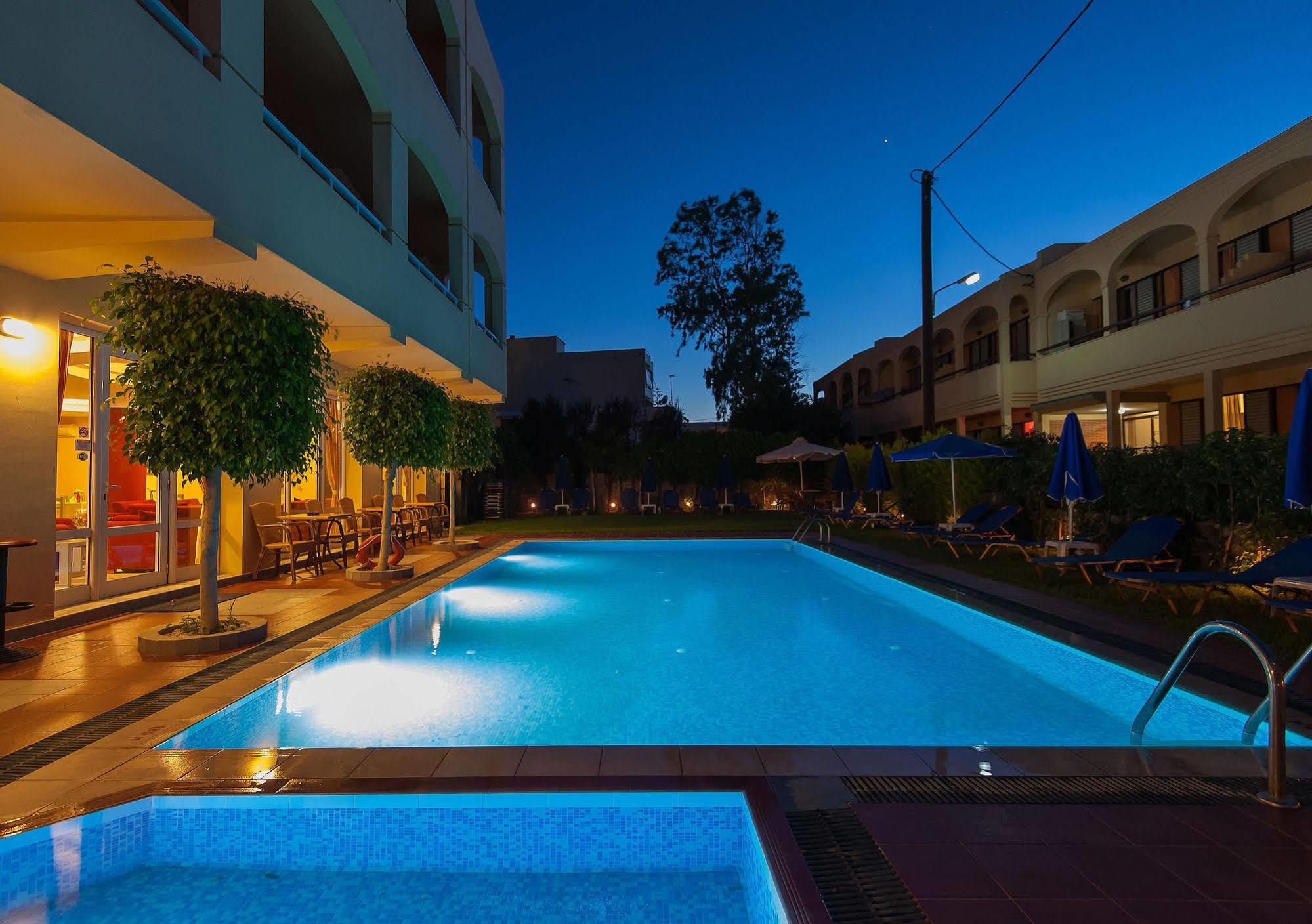 Olympia Hotel Rethymno  Bagian luar foto